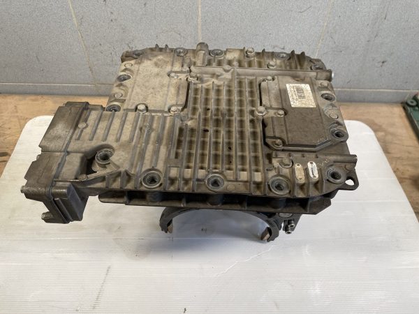 IMG_4763 CALCULATEUR DE BOITE COMPLET VOLVO-RENAULT
