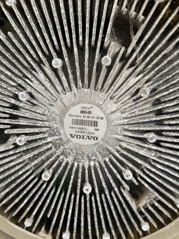 IMG_4818 VISCO COUPLEUR VENTILATEUR VOLVO-RENAULT