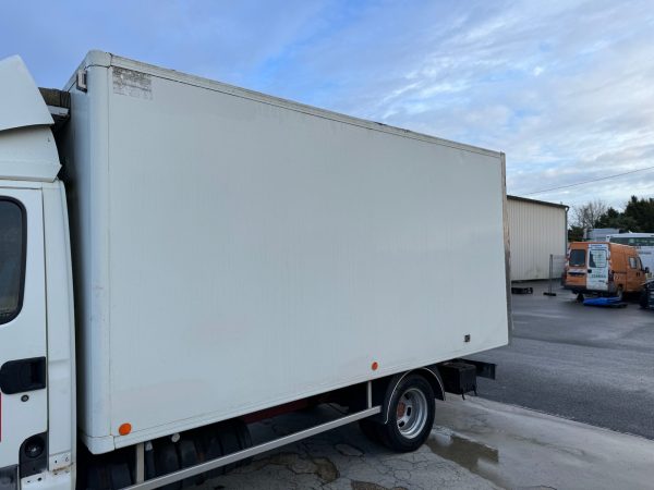 IMG_5357 CAISSE FRIGO LAMBERET L:4,25M