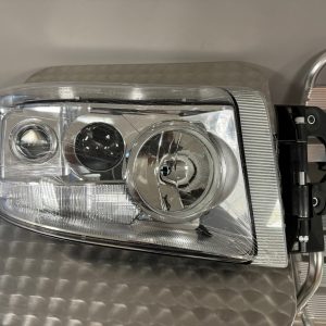 PHARE DROIT RENAULT PREMIUM DXI   5010578475     742636309