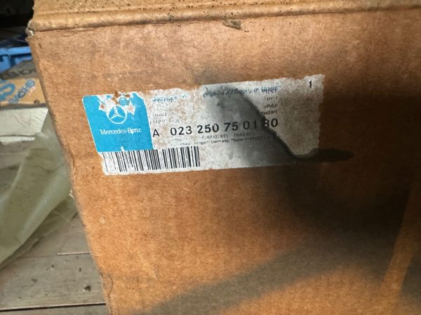 IMG_6082 KIT EMBRAYAGE NEUF MERCEDES ACTROS MP2-MP3 AXOR 0232507501