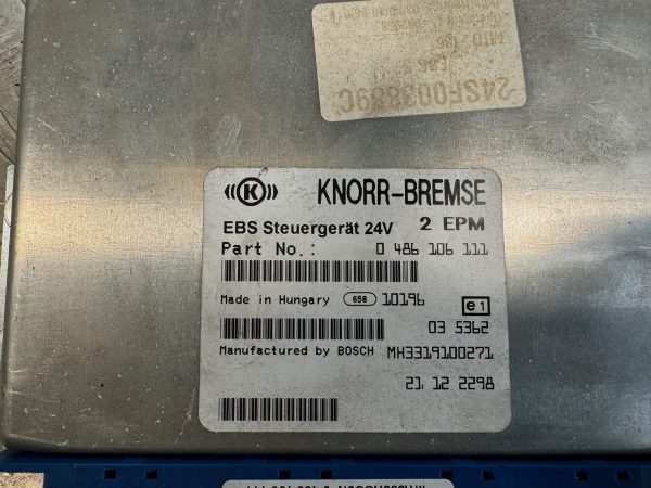 BOITIER EBS  2-EPM      KNORR-BREMSE       RENAULT DXI-VOLVO     REF:0486106111      REF:21122298