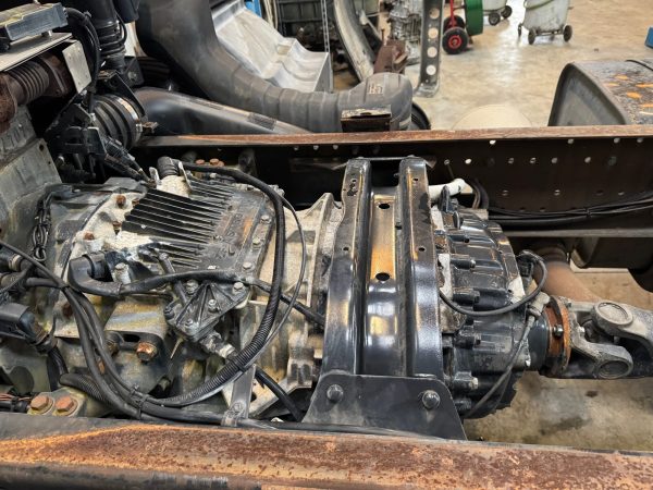 BOITE A VITESSE MAN TGM  18-340     12AS1210 TO