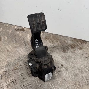 PEDALE D ACCELERATEUR RENAULT T   7484541219