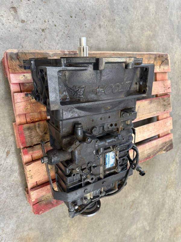 IMG_6497 BOITE ZF MAN 10-220 6S850 81.32003-6627
