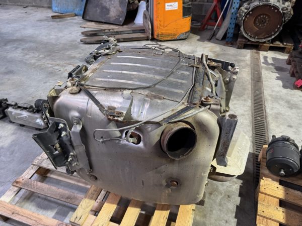ECHAPPEMENT CATALYSEUR SCANIA EURO 6       2157423           2016304      2015096
