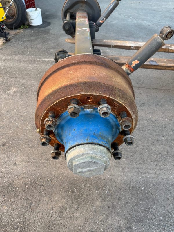 ESSIEU FRUEHAUF  FREIN TAMBOUR