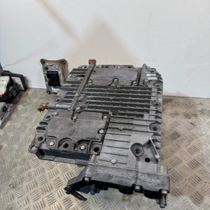 COUVERCLE-MODULE DE BOITE  AUTOMATIQUE   AT 2412 D   RENAULT-VOLVO    21484416       WABCO   4213650120