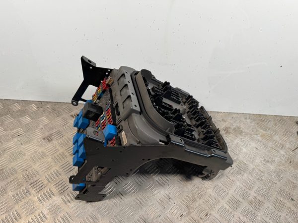 IMG_8290 UNITEE DE RACORDEMENT-BOITE A FUSUBLES RENAULT PREMIUM 5010232687