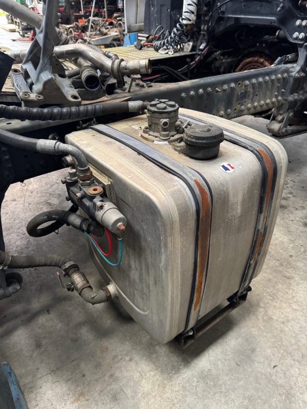 IMG_8351 HYDRAULIQUE COMPLET DAF EURO 6 POUR BOITE TRAXON 12TX2621 TD