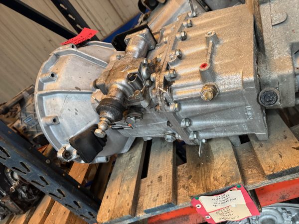 IMG_9671 BOITE A VITESSE MIDLINER EATON H 4106 Y04237 5010451169