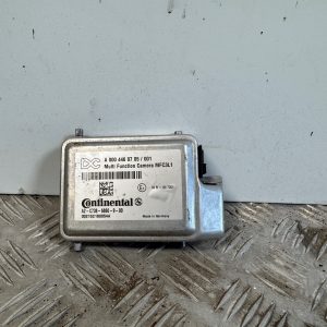 ECU CAMERA DE PARE BRISE MERCEDES ACTROS MP4-ATEGO (LIGNE WARNING SYSTEME)   A 0004460705