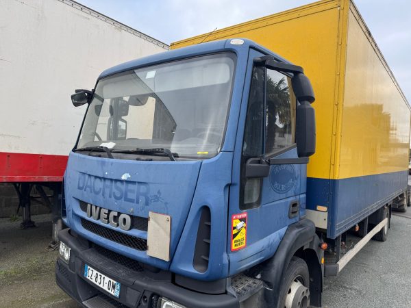 IMG_8464 CABINE IVECO EURO CARGO 140E18 BOITE AUTO REF CABINE NU:5801284018 REF CABINE GARNIE:5801284208
