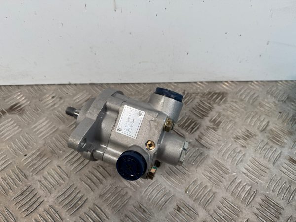 IMG_8850 POMPE DE DIRECTION RENAULT KERAX 5010557101 6.26405
