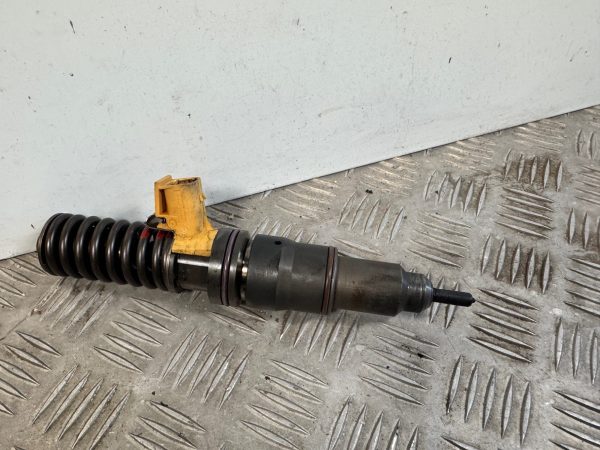 INJECTEURS  RENAUT-VOLVO    DTI 13-D13K                     21977918