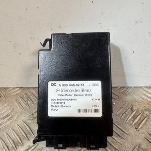 IMG_0540 UNITE DE CONTROLE MERCEDES ACTROS MP4 0004464251
