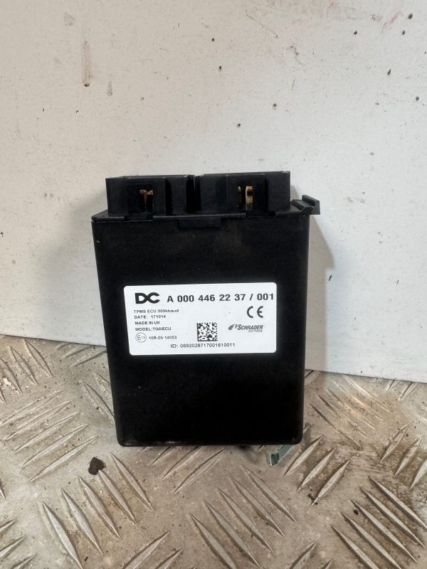 CAPTEURN DE RADAR  MERCEDES ACTROS  MP4        0004462237