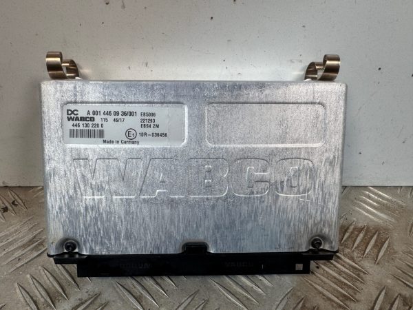 BOITIER EBS4    MERCEDES ACTROS MP4       0014460936          WABCO  4461302200