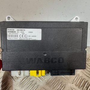 IMG_0548 BOITIER VCM IVECO EURO CARGO 5801896728 WABCO 4462700120