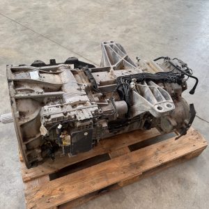 IMG_0565 BOITE A VITESSE ACTROS MP4 G281-12 VOITH 715371