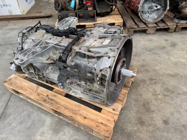 BOITE A VITESSE ACTROS MP4     G281-12  VOITH     715371