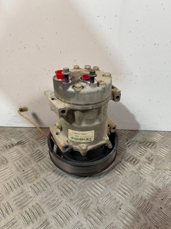 COMPRESSEUR DE CLIM RENAULT T480      7588A      78522418